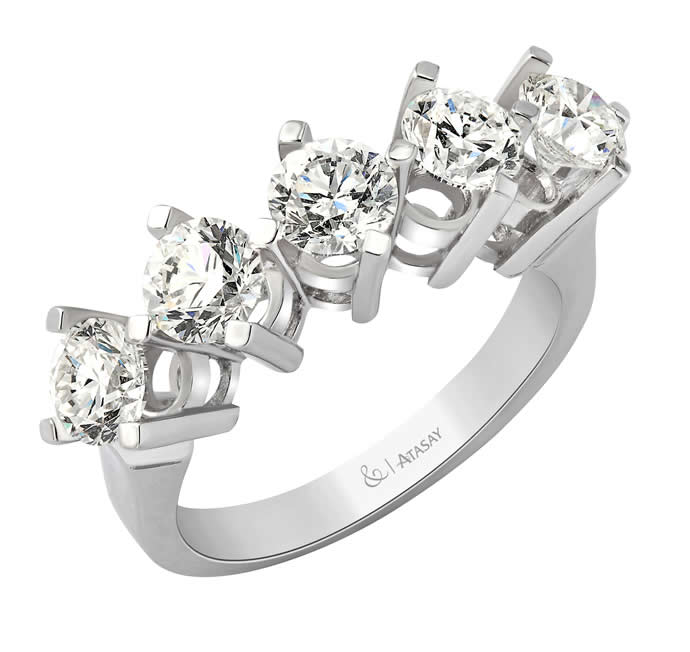 nisn15c-atasay-dan-en-ozel-anlarin-sahidi-pirlantalar-kuyumistanbul