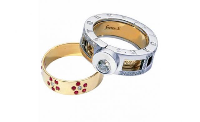 Bayanlar için nişan yüzüğü almanın püf noktaları