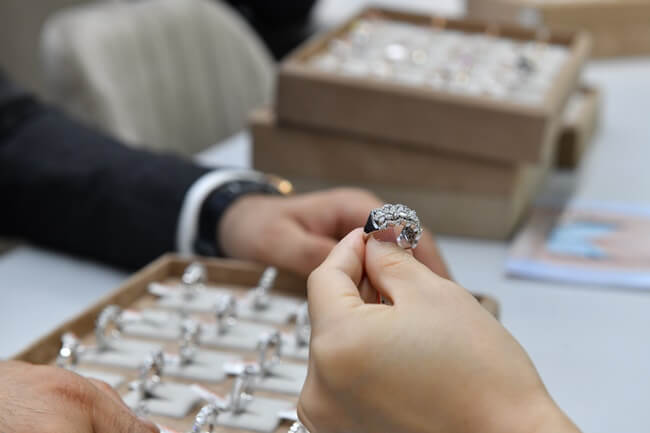 Mücevher Sektörünün Trendleri İstanbul’da Belli Oluyor